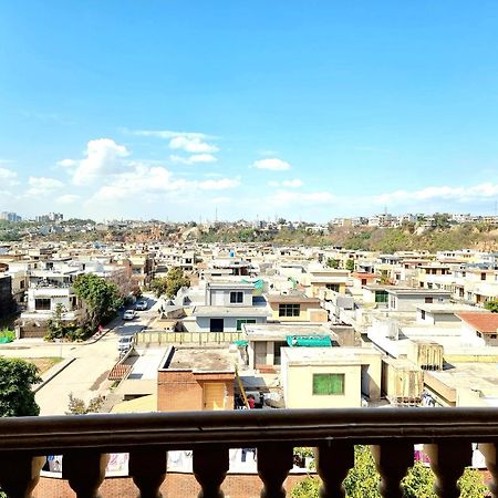 Executive 3 Bedrooms Apartment In Bahria Town Rawalpindi Exterior photo