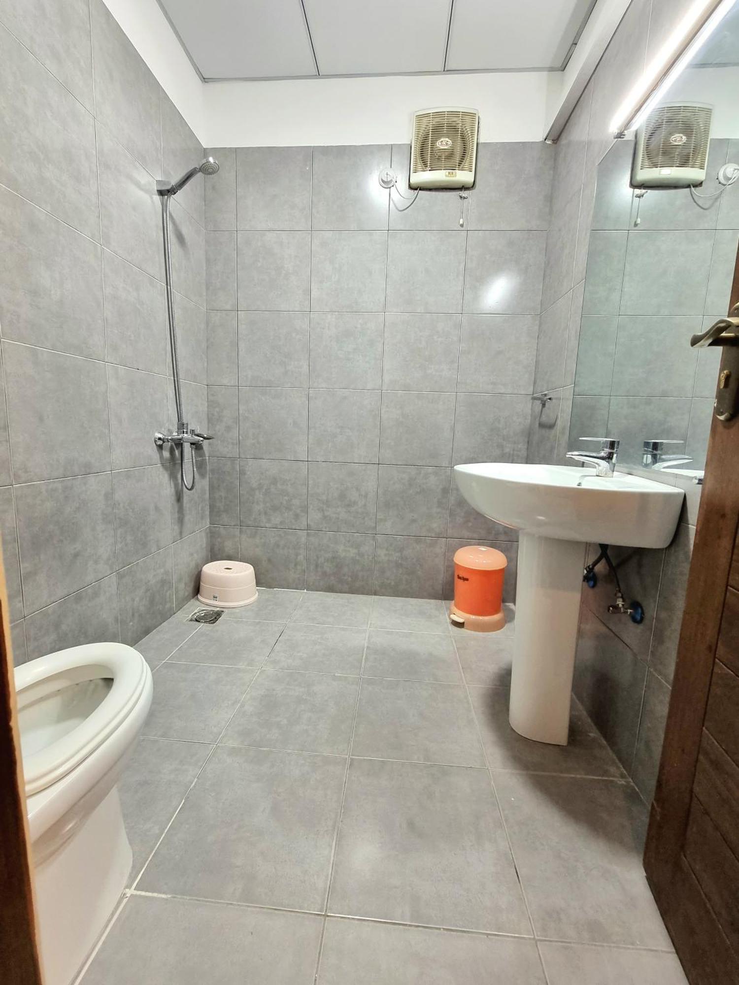 Executive 3 Bedrooms Apartment In Bahria Town Rawalpindi Exterior photo
