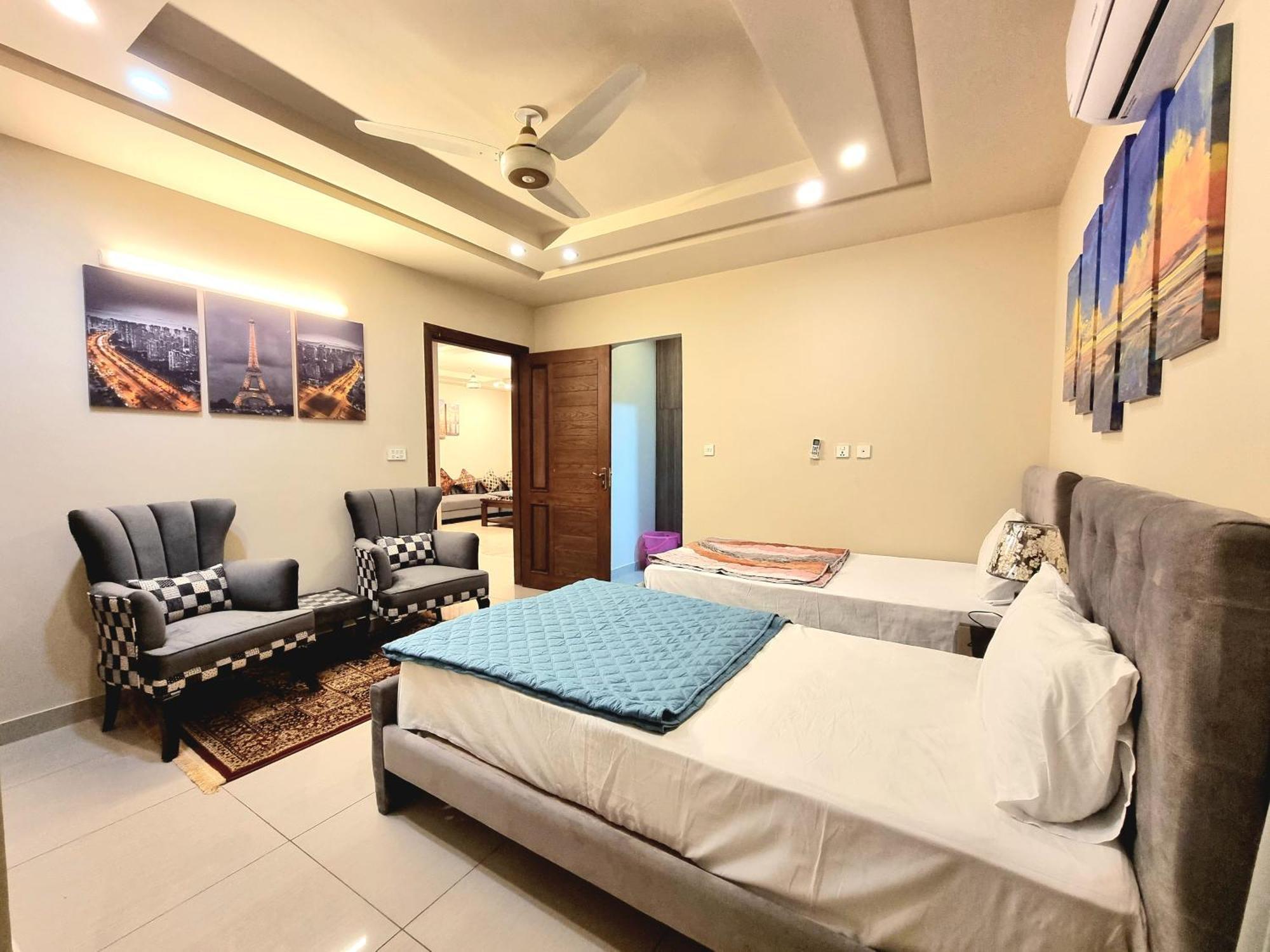 Executive 3 Bedrooms Apartment In Bahria Town Rawalpindi Exterior photo